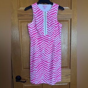 Lilly Pulitzer Pink White Cotton Shift Dress Size 2 Gold Zip Keyhole Back